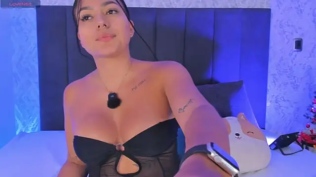 Snapshot of dana_hazze chatting on 12-18-25, 09:10 dana hazze online show from 12-18-25, 09:10