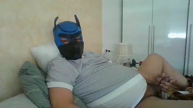 soumicuckold1 online show from 04-05-26, 12:24