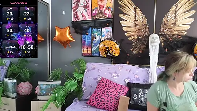 Snapshot of Mafecosecret chatting on 10-08-25, 09:56 Mafecosecret online show from 10-08-25, 09:56