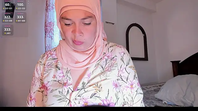 Snapshot of Noortaheri88 chatting on 11-22-25, 11:31 Noortaheri88 online show from 11-22-25, 11:31