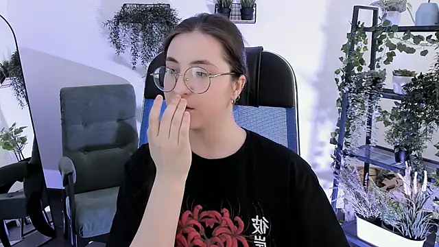 VirtuallVoyant online show from 04-03-26, 07:06