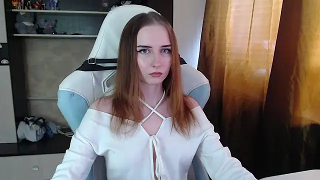 Cutti Crystal online show from 03-06-26, 02:52