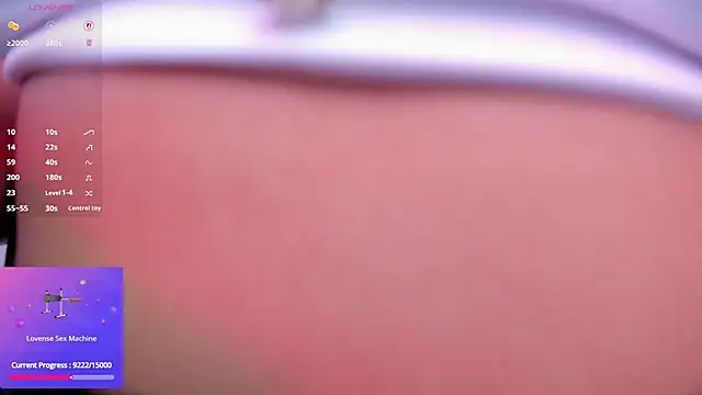 Snapshot of Alissa_piee chatting on 04-30-26, 12:28 Alissa piee online show from 04-30-26, 12:28