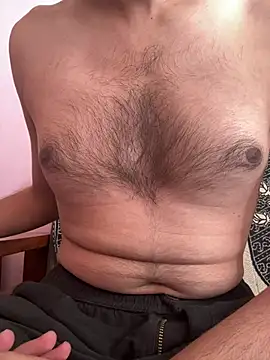 Snapshot of Ronnier794 chatting on 03-16-26, 05:13 Ronnier794 online show from 03-16-26, 05:13