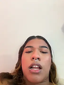 Snapshot of cam11_07 chatting on 05-20-26, 10:27 cam11 07 online show from 05-20-26, 10:27