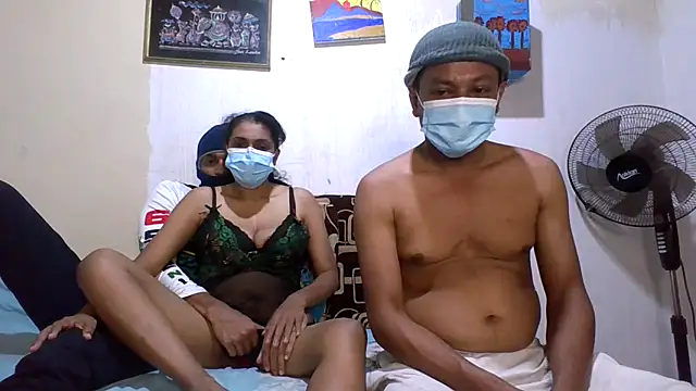 Snapshot of notywasu chatting on 11-08-25, 05:12 notywasu online show from 11-08-25, 05:12