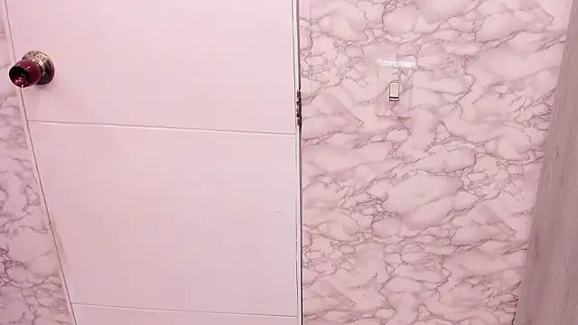 SASHA BROWNIE   online show from 03-30-26, 07:59