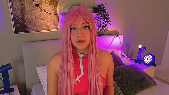 Taylorsmitth  online show from 10-27-25, 12:53