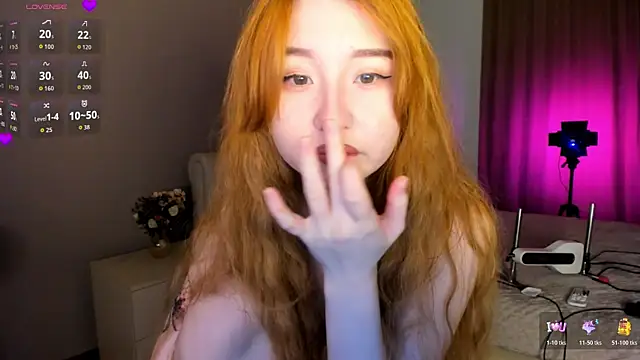 Snapshot of Clarity_Yumi chatting on 11-02-25, 03:42 Clarity Yumi online show from 11-02-25, 03:42