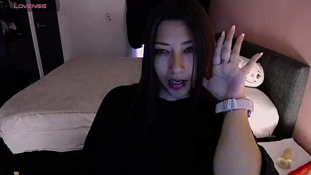 Snapshot of Mia_1120 chatting on 05-01-26, 04:00 Mia 1120 online show from 05-01-26, 04:00