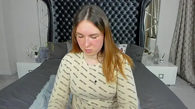 Sofii darling online show from 03-08-26, 05:39