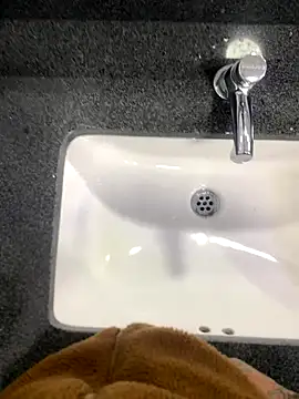 malek xarx  online show from 11-06-25, 10:32