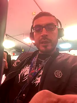 malek xarx  online show from 12-05-25, 05:09