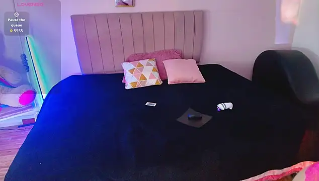 Snapshot of tiana_rosse_ chatting on 11-06-25, 12:06 tiana rosse online show from 11-06-25, 12:06