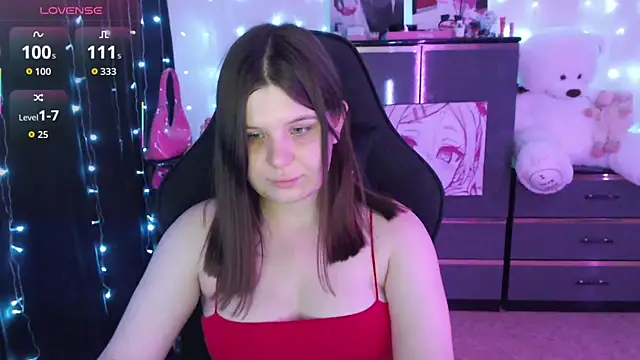 Snapshot of AmyVibess chatting on 09-21-25, 08:10 AmyVibess online show from 09-21-25, 08:10