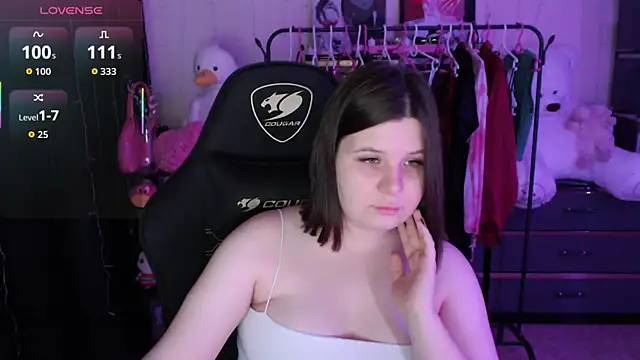 AmyVibess online show from 04-07-26, 08:09