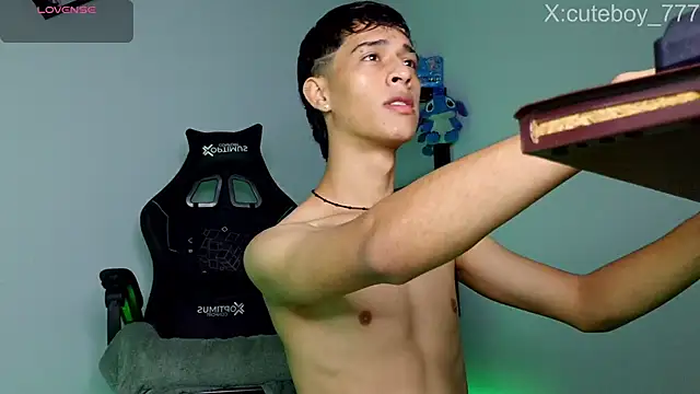 Danny cute 05 online show from 11-07-25, 10:04