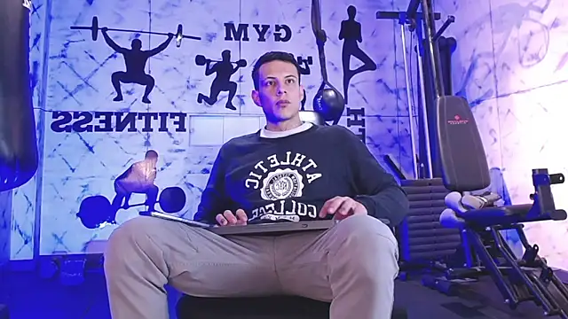 Dustin Sonne online show from 09-20-25, 03:40