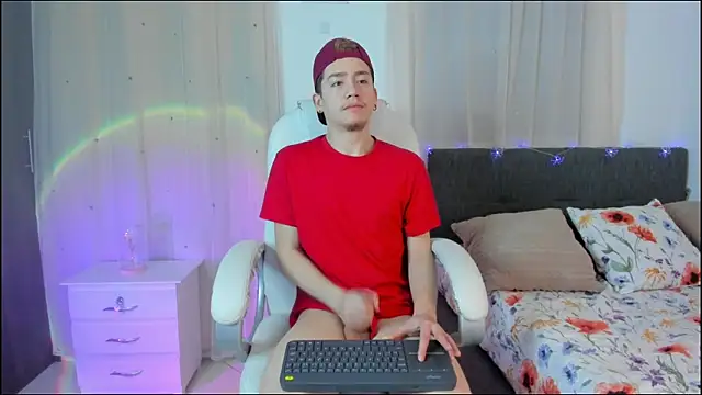 ThiagooJames online show from 01-12-26, 05:45