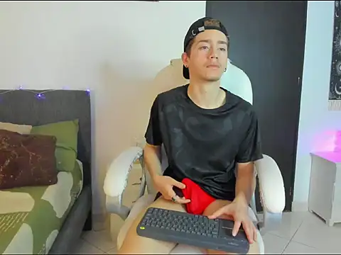 ThiagooJames online show from 02-07-26, 06:06