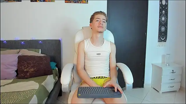 ThiagooJames online show from 02-13-26, 05:03