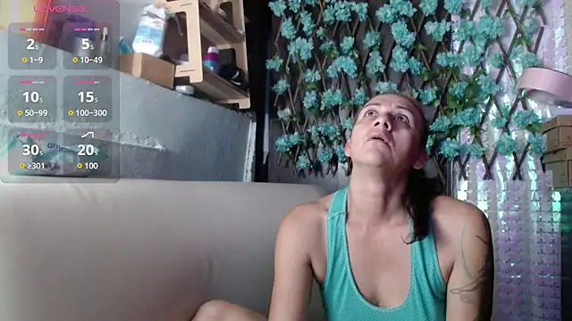 darling hott online show from 04-07-26, 08:48