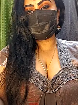 honey-flower online show from 02-11-26, 01:16