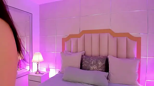 MaddieParker online show from 05-17-26, 07:10