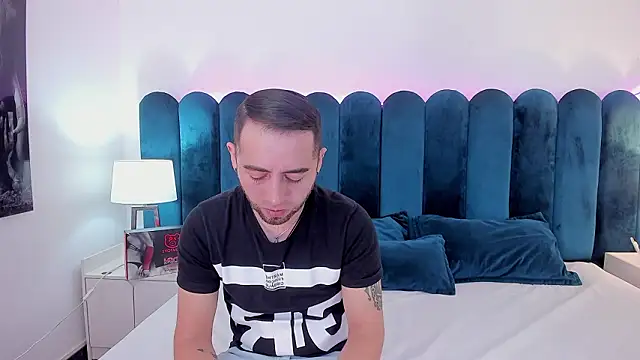 Lushian  online show from 02-05-26, 03:27