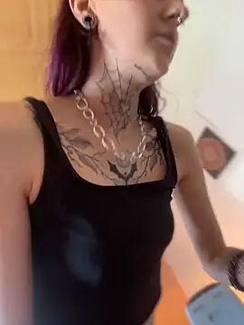 Seductively4 20 online show from 04-08-26, 08:25