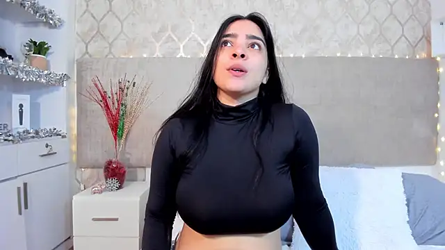 Snapshot of KamilaBetancourt chatting on 12-03-25, 01:20 KamilaBetancourt online show from 12-03-25, 01:20