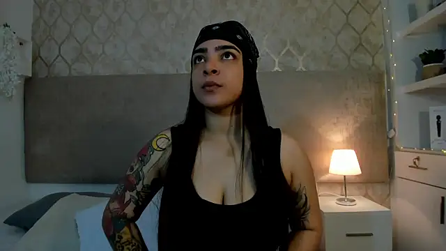 KamilaBetancourt online show from 03-13-26, 01:07