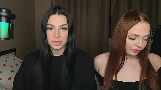 Snapshot of honey_____bunny chatting on 10-07-25, 12:35 honey bunny online show from 10-07-25, 12:35