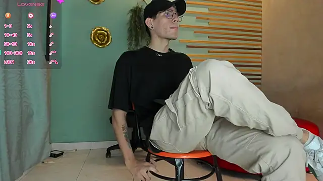 david huge online show from 10-02-25, 01:23