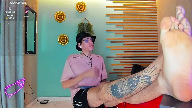 david huge online show from 10-09-25, 01:20