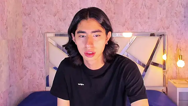 ryo light online show from 12-13-25, 08:25