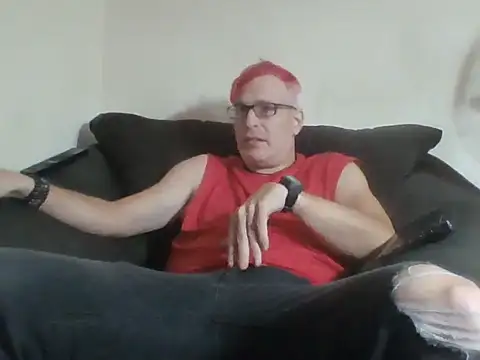 Snapshot of nerdy6 chatting on 10-25-25, 06:13 nerdy6 online show from 10-25-25, 06:13