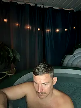 Snapshot of Integrityofsin chatting on 10-12-25, 12:20 Integrityofsin online show from 10-12-25, 12:20