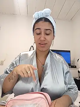 Samantha hotly online show from 01-14-26, 10:58