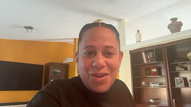 PrettyKittyMia online show from 05-25-26, 08:15
