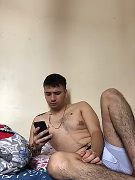 Snapshot of Cesar_Augusto chatting on 10-04-25, 03:54 Cesar Augusto online show from 10-04-25, 03:54