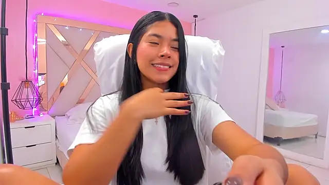 samantaa shy online show from 04-20-26, 03:09