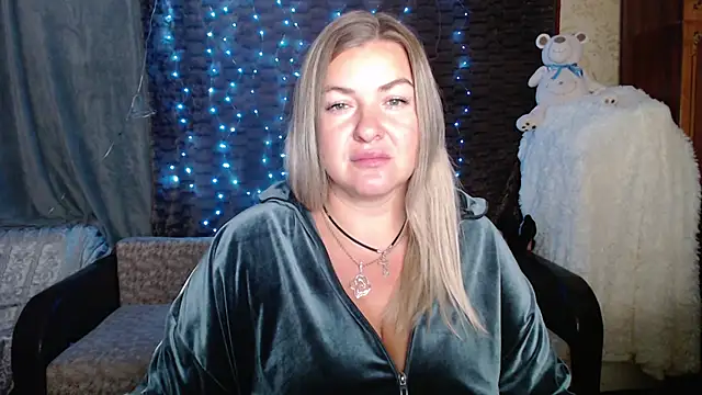 NikaSkylink online show from 09-12-25, 07:03