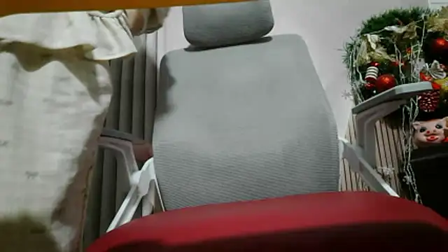 Emachiii online show from 02-25-26, 12:42