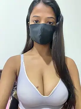 Snapshot of Sonia_soni332 chatting on 11-14-25, 03:11 Sonia soni332 online show from 11-14-25, 03:11