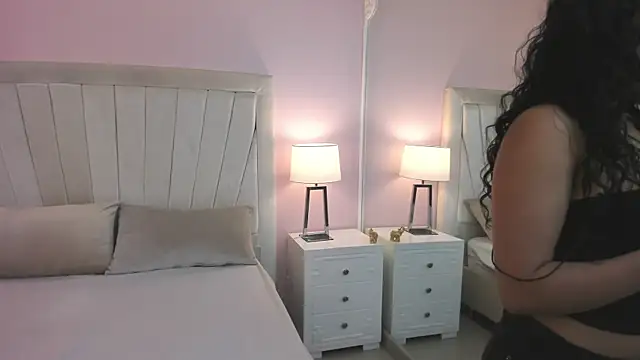 LittleeStar online show from 09-27-25, 03:44