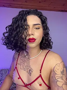 Snapshot of NoahMonroe_11 chatting on 10-31-25, 10:00 NoahMonroe 11 online show from 10-31-25, 10:00