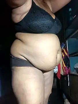 Nude-Priya2 online show from 04-15-26, 09:38