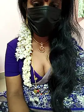 Snapshot of sana-99 chatting on 11-04-25, 04:06 sana-99 online show from 11-04-25, 04:06