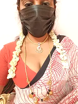 Snapshot of sana-99 chatting on 11-07-25, 01:11 sana-99 online show from 11-07-25, 01:11